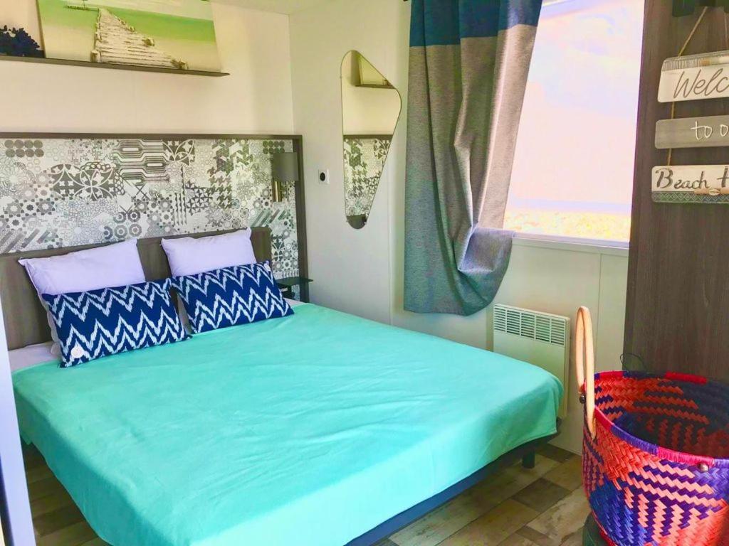 Mobil Home Vue Sur Mer - Racine 03 Saint-Raphaël 외부 사진